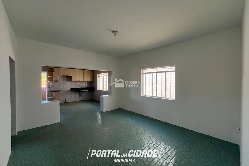 Casa para alugar - 203m&sup2; - Centro