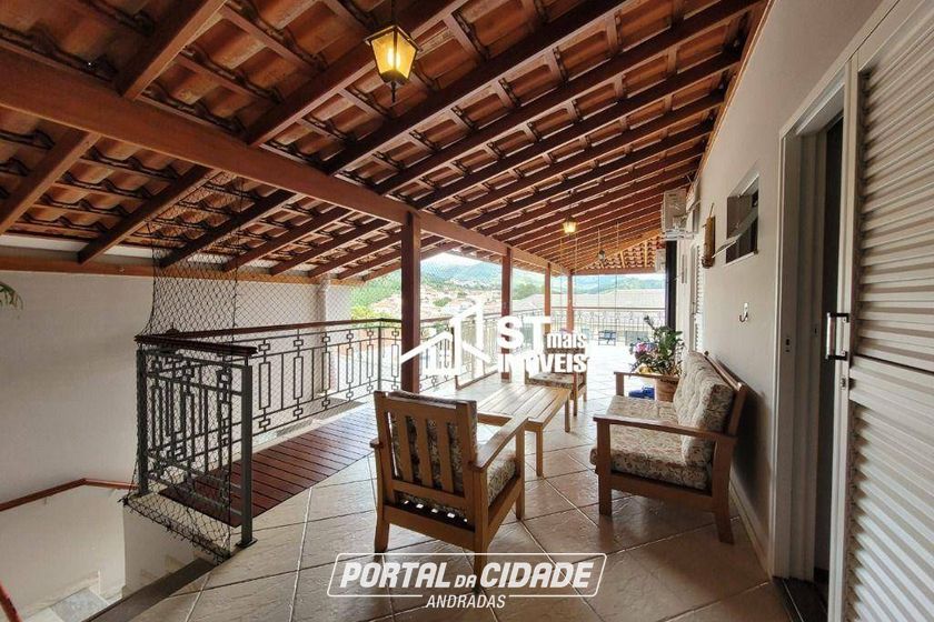 Casa &agrave; venda - 220m&sup2; - Jardim Bela Vista