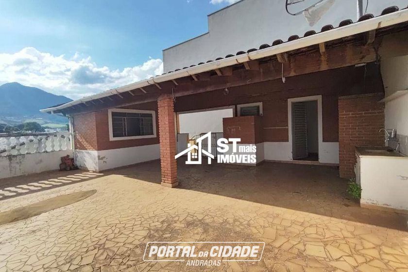 Sobrado &agrave; venda - 235m&sup2; - Centro