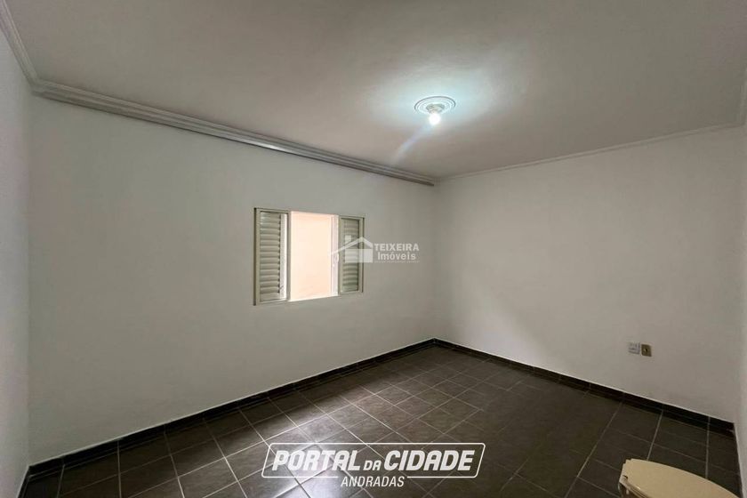 Casa para alugar - 140m&sup2; - Centro