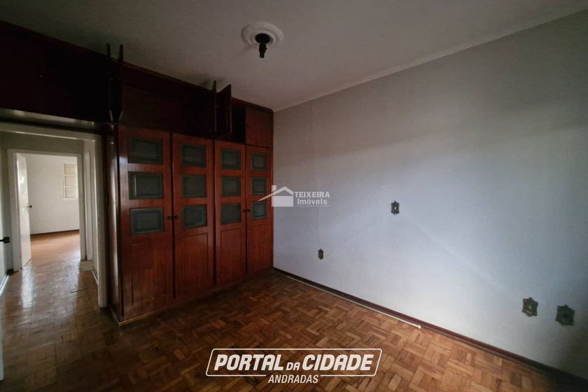 Casa para alugar - 140m&sup2; - Vila Tiradentes