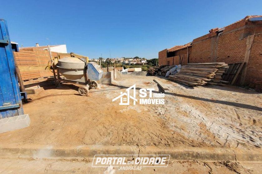Terreno &agrave; venda - 200m&sup2; - Portal da Mantiqueira