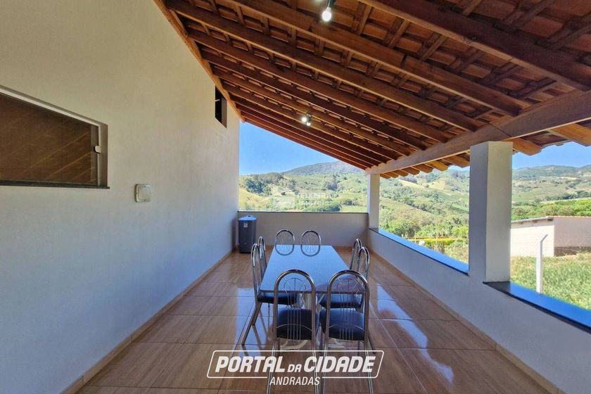 Ch&aacute;cara &agrave; venda - 100m&sup2; - Bairro Santa Luzia