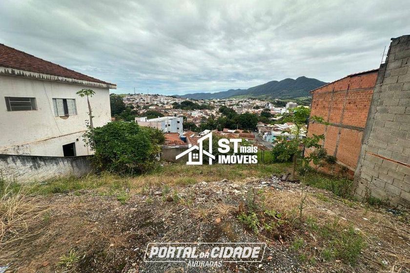 Terreno &agrave; venda - 258m&sup2; - Vila Muterle