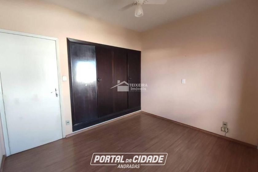 Casa &agrave; venda - 238m&sup2; - Centro