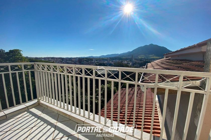 Casa &agrave; venda - 192m&sup2; - Jardim Panorama