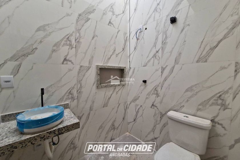 Casa &agrave; venda - 70m&sup2; - Portal do Sol
