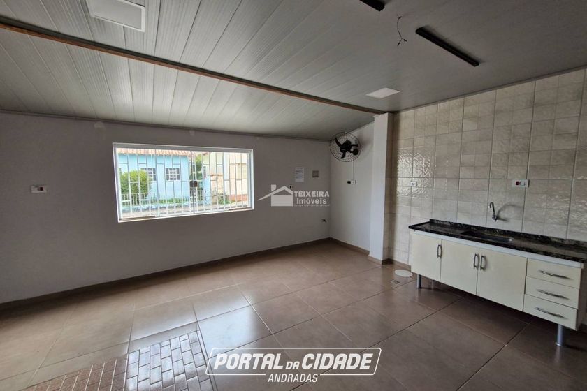 Casa para alugar - 60m&sup2; - Vila Santa Cec&iacute;lia