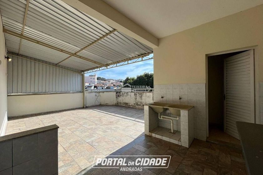 Apartamento para alugar - 123m&sup2; - Centro