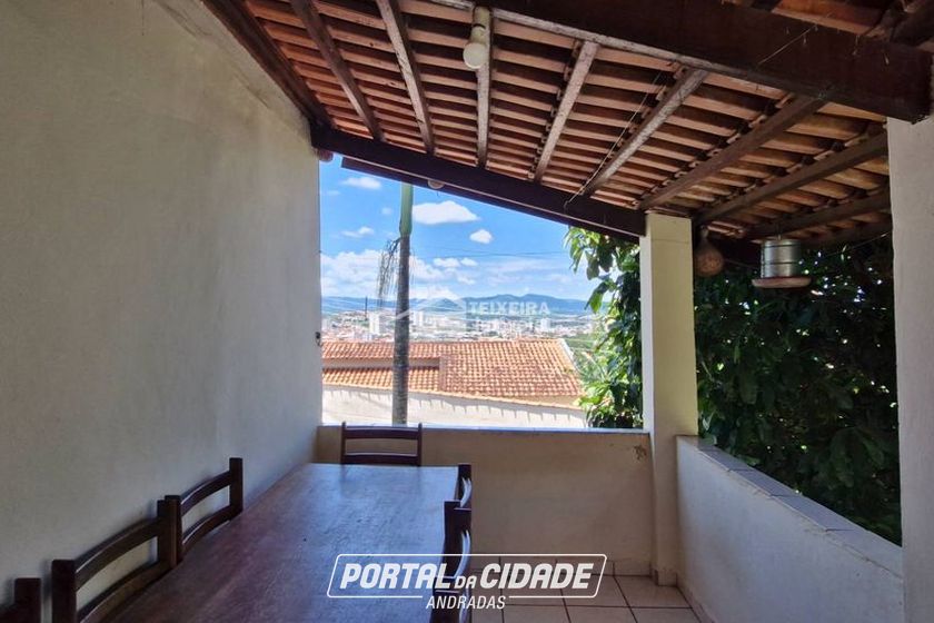 Casa &agrave; venda - 110m&sup2; - Jardim Primavera