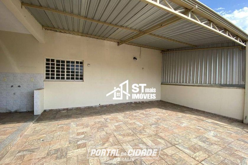Apartamento para alugar - 122m&sup2; - Centro