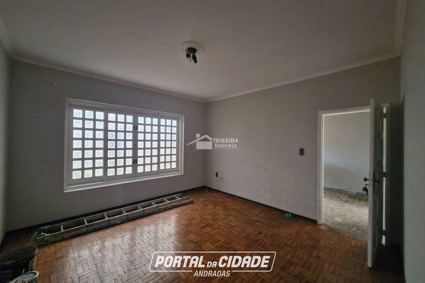 Casa para alugar - 140m&sup2; - Vila Tiradentes