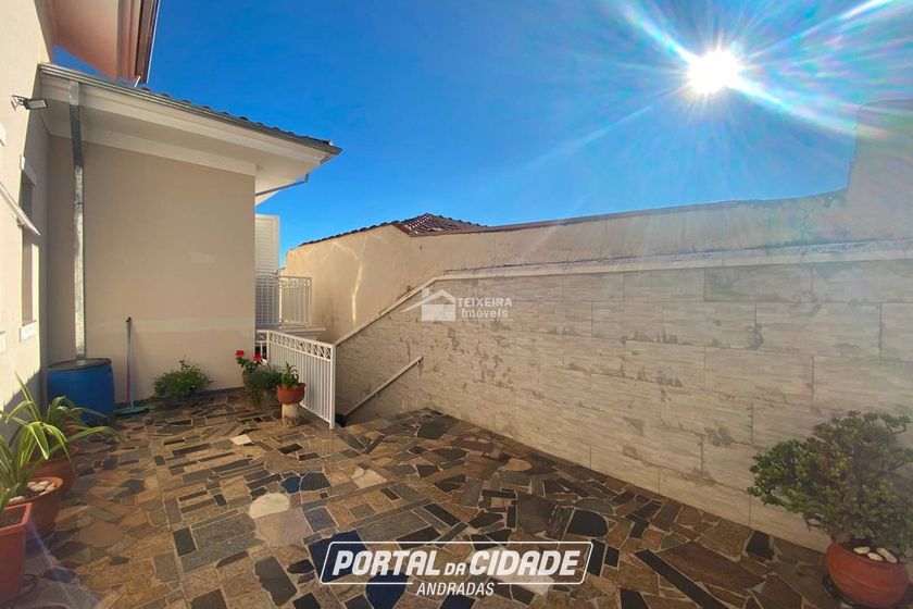 Casa &agrave; venda - 192m&sup2; - Jardim Panorama