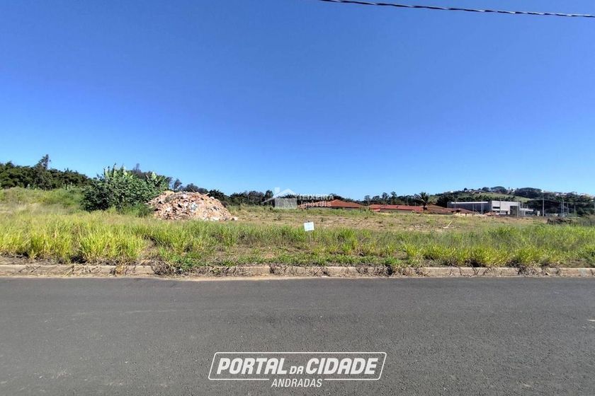 Terreno &agrave; venda - 483m&sup2; - Jardim Heloisa