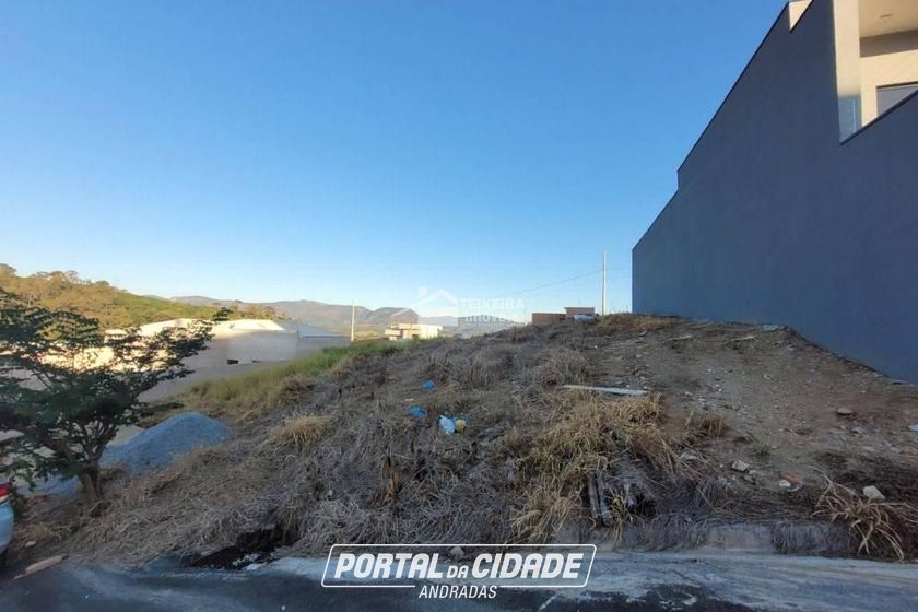 Terreno &agrave; venda - 200m&sup2; - Veredas da Serra