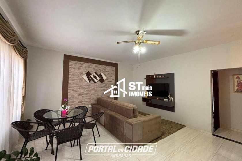 Sobrado &agrave; venda - 500m&sup2; - Jardim Mantiqueira 2