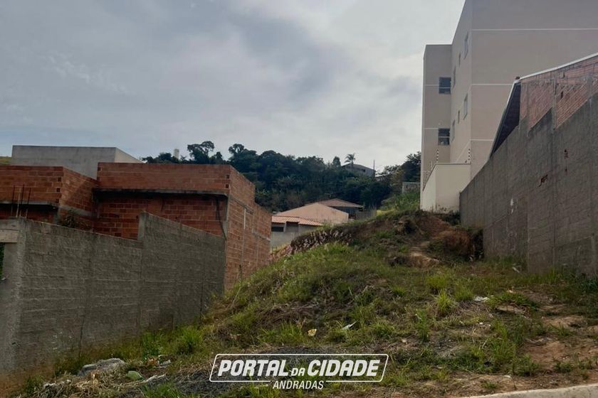 Terreno &agrave; venda - 162m&sup2; - Davi de Paula