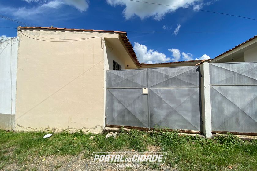 Casa para alugar - jd rio negro