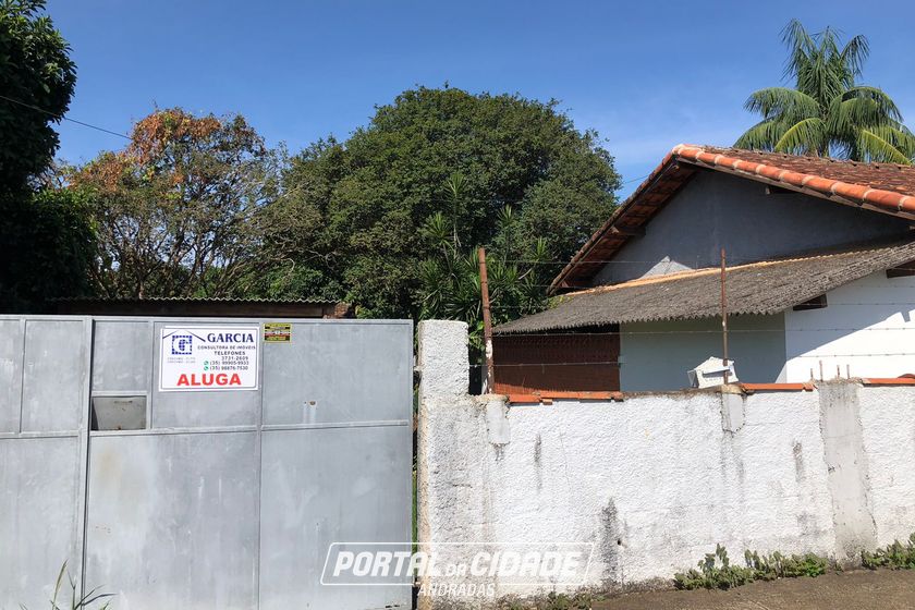 Casa para alugar - JD. S&Oacute;VIS