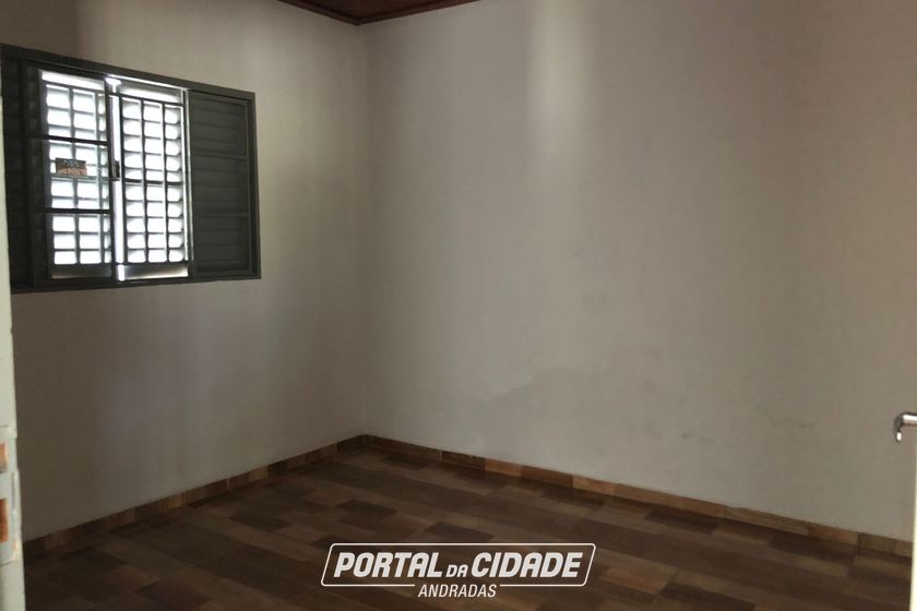 Casa para alugar - JD. S&Oacute;VIS