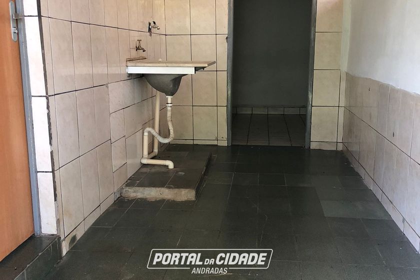 Casa para alugar - JD. S&Oacute;VIS