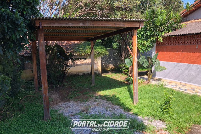 Casa para alugar - JD. S&Oacute;VIS