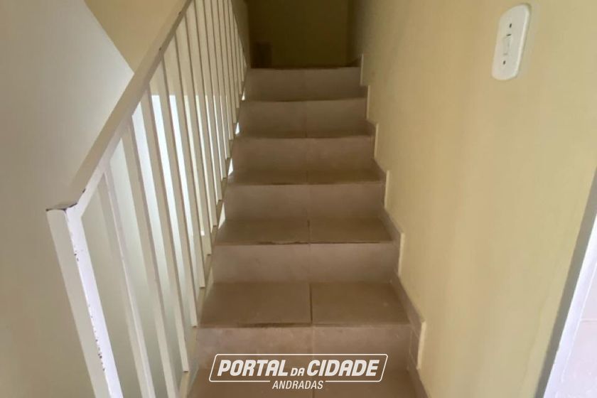 Sobrado para alugar - portal do sol