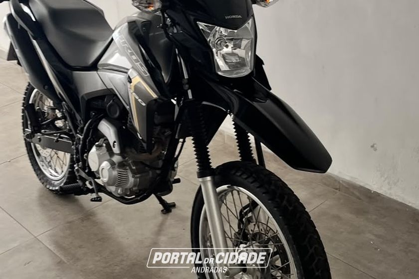 HONDA NXR