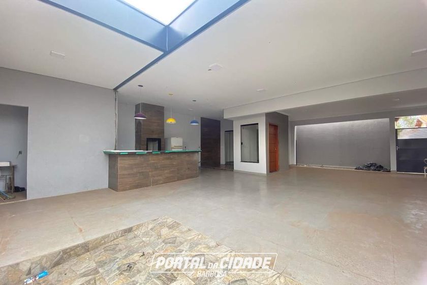 Casa &agrave; venda - 200m&sup2; - 000