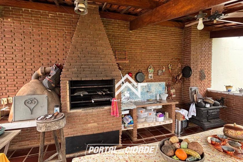Casa &agrave; venda - 228m&sup2; - Jardim Paulista