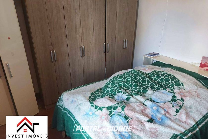 Casa &agrave; venda - 300m&sup2; - Vit&oacute;ria R&eacute;gia