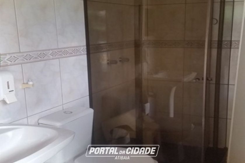 Ch&aacute;cara &agrave; venda - 374m&sup2; - Jardim Suely