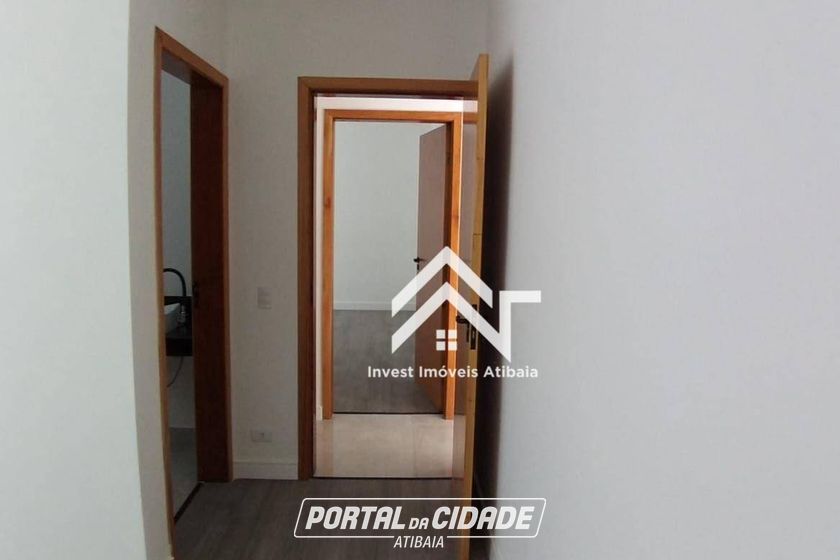 Casa &agrave; venda - 235m&sup2; - Jardim Jaragu&aacute;