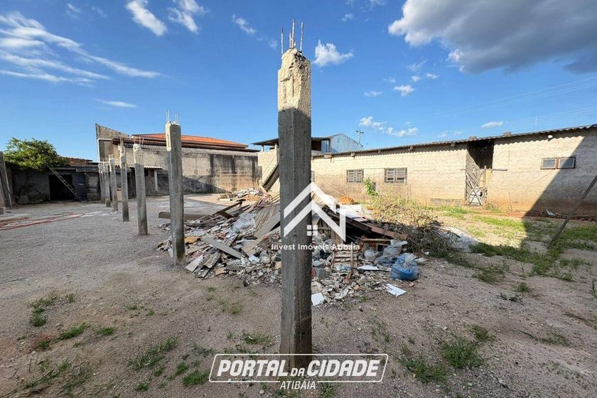 Terreno &agrave; venda - 900m&sup2; - Jardim das Cerejeiras