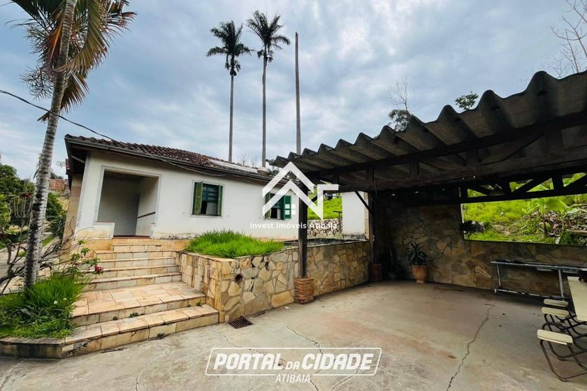 Ch&aacute;cara &agrave; venda - 2040m&sup2; - Jardim Est&acirc;ncia Brasil