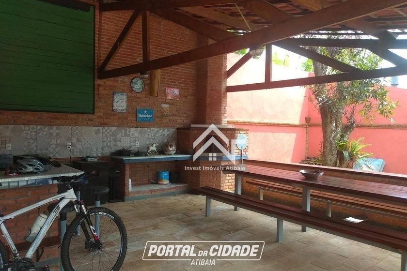 Casa para alugar - 640m&sup2; - Nova Gard&ecirc;nia