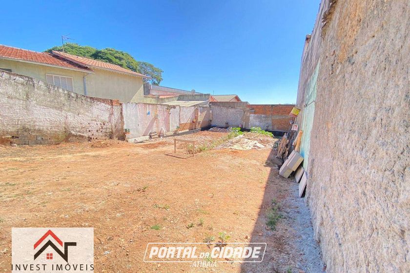 Terreno &agrave; venda - 300m&sup2; - Alvin&oacute;polis