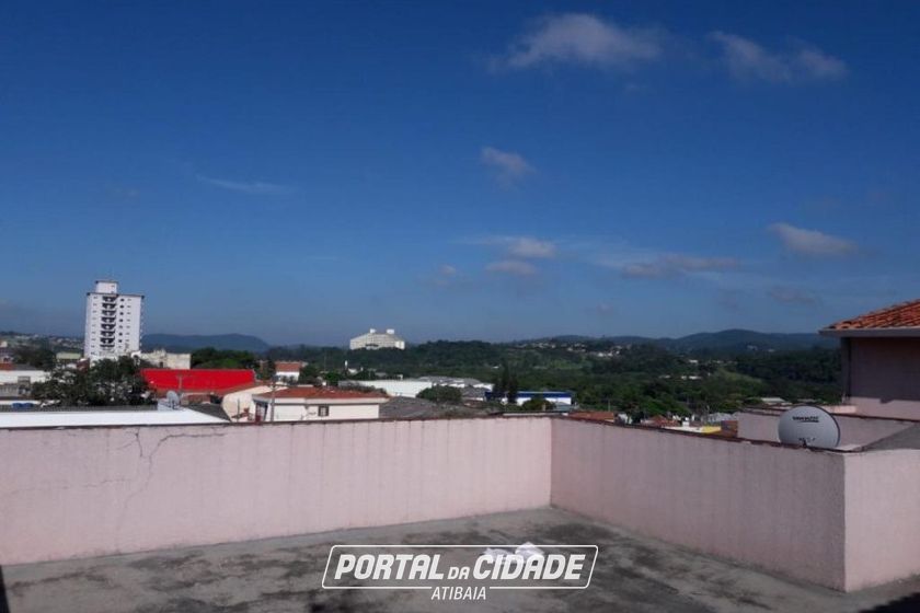 Sobrado &agrave; venda - 150m&sup2; - CENTRO