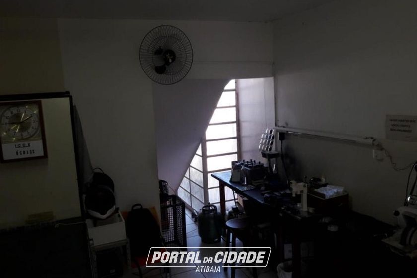 Sobrado &agrave; venda - 150m&sup2; - CENTRO