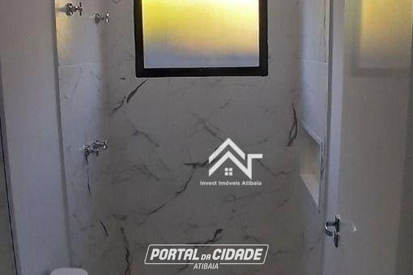 Casa &agrave; venda - 130m&sup2; - Loteamento Vale Das Flores