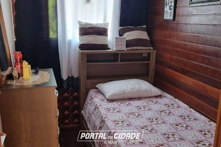 Ch&aacute;cara &agrave; venda - 145m&sup2; - Rio Abaixo