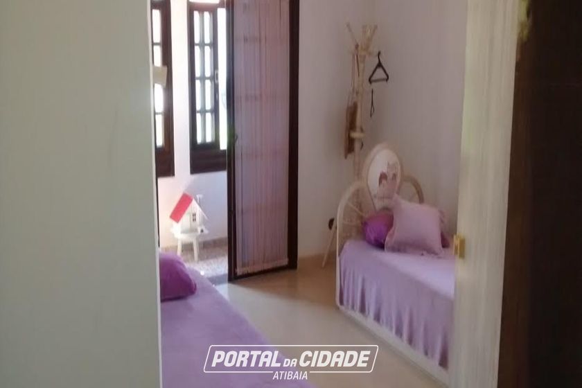 Casa &agrave; venda - 1000m&sup2; - Jardim das Flores