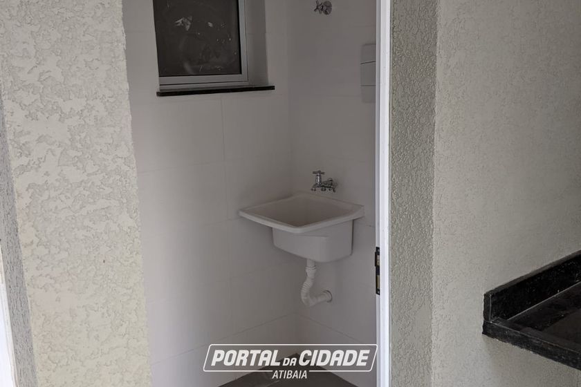 Casa &agrave; venda - 130m&sup2; - JARDIM MARISTELA