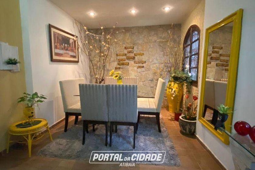 Casa &agrave; venda - 490m&sup2; - Retiro das Fontes