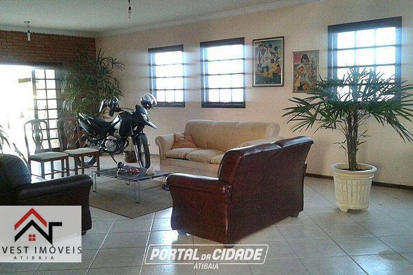 Casa para alugar - 450m&sup2; - Country R. F&eacute;lix