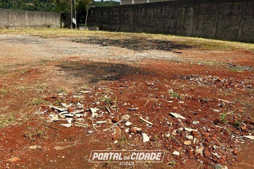 Terreno &agrave; venda - 748m&sup2; - Parque Fern&atilde;o Dias