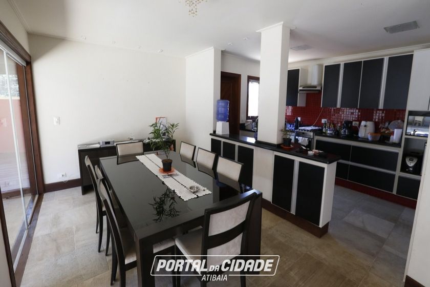 Casa &agrave; venda - 660m&sup2; - Condominio Parque das Gar&ccedil;as
