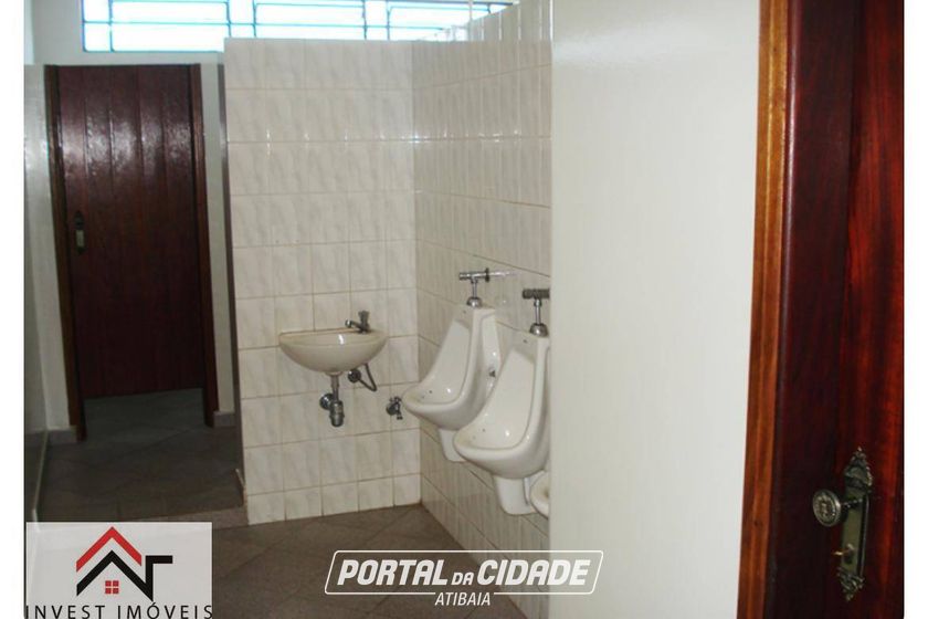 Sal&atilde;o Comercial para alugar - 1130m&sup2; - Ribeir&atilde;o dos Porcos