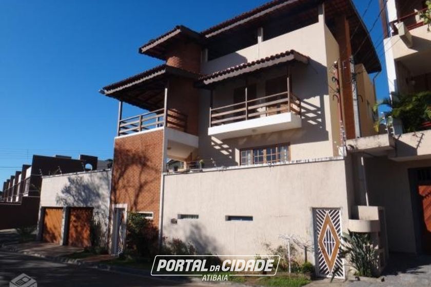 Casa &agrave; venda - 220m&sup2; - Jardim das Flores