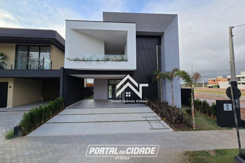 Casa &agrave; venda - 300m&sup2; - Vila Santista